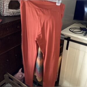 LuLa Roe TC leggings